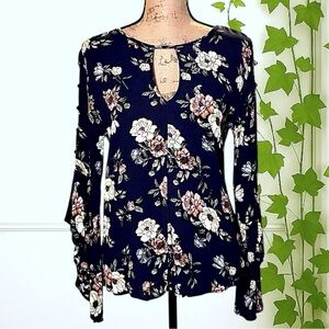 Gypsies & Moondust Navy Floral Bell Sleeve Blouse, M